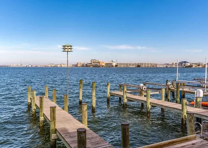 Bayfront Paradise Pool Boat Slip Townhome