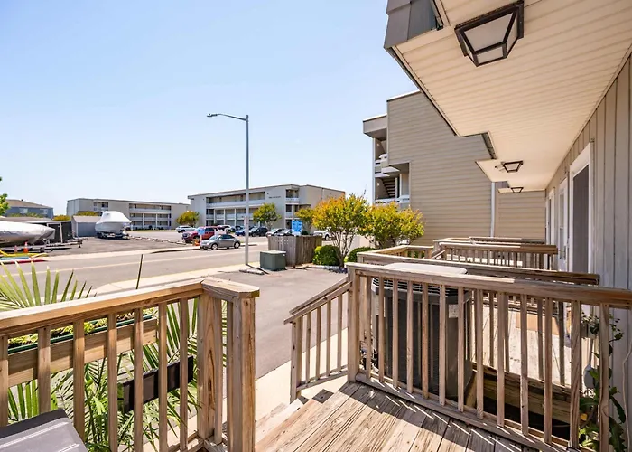 Holiday home Bayfront Paradise Pool Boat Slip Townhome Ocean City